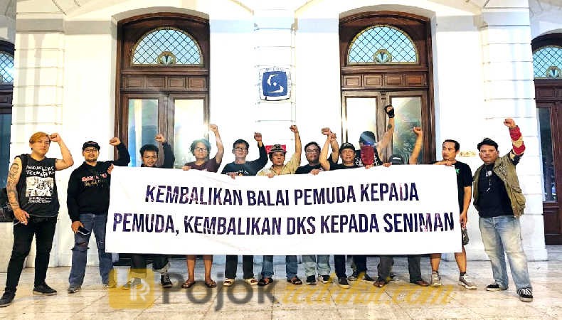 dewan kesenian surabaya